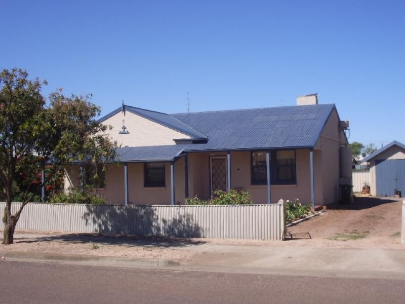 23 Lipson Road, Tumby Bay SA 5605