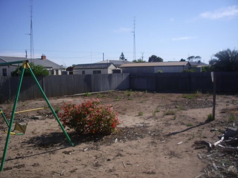 23 Lipson Road, Tumby Bay SA 5605