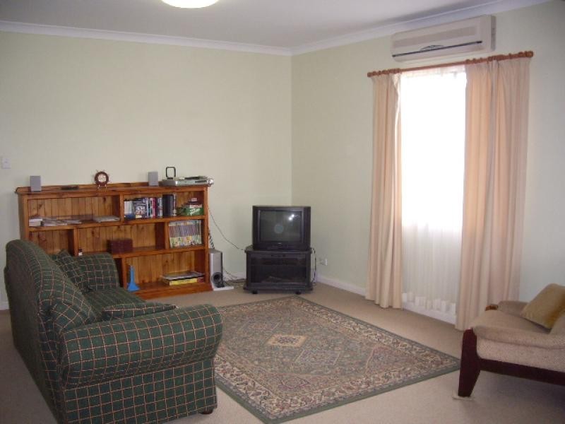 1 Firth Avenue, Cummins SA 5631