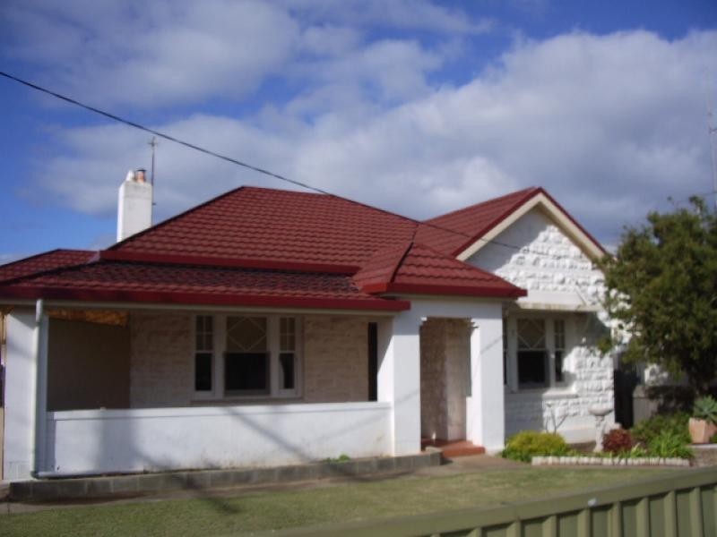 1 NANKIVELL STREET, Tumby Bay SA 5605