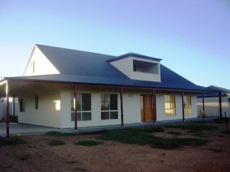 14 BERRYMAN STREET, Tumby Bay SA 5605