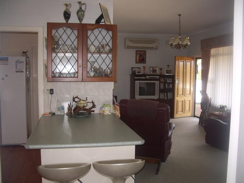 8 Louth Terrace, Louth Bay SA 5607