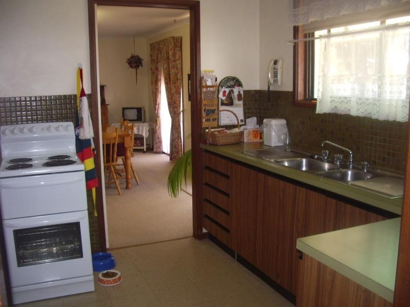 42 Preece Street, Tumby Bay SA 5605