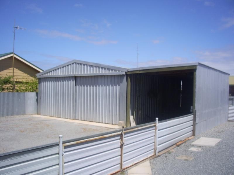 42 Preece Street, Tumby Bay SA 5605