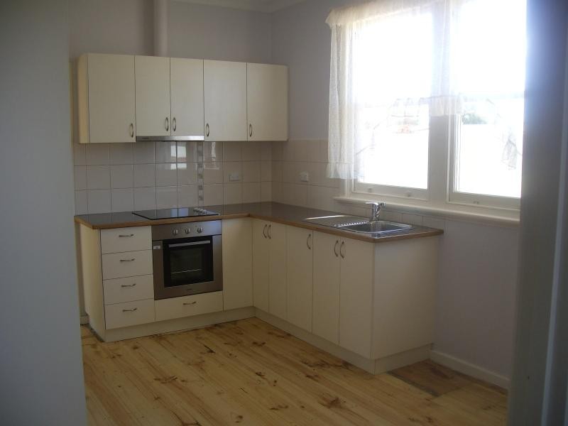 17 Wibberley Street, Tumby Bay SA 5605