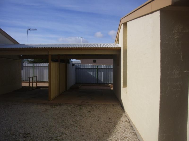 Unit 1/14 Lakin Crescent, Tumby Bay SA 5605