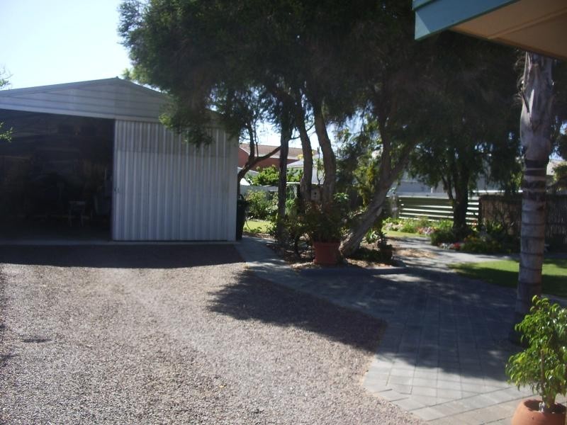 3 Young Street, Tumby Bay SA 5605