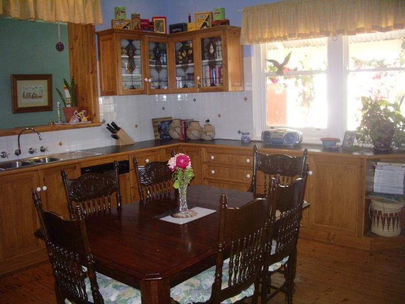2 Lawrie Street, Tumby Bay SA 5605