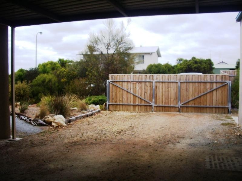 28 Kurara Road, Port Lincoln SA 5606