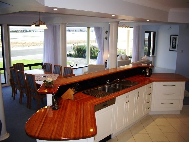 22 Morialta Drive, Tumby Bay SA 5605