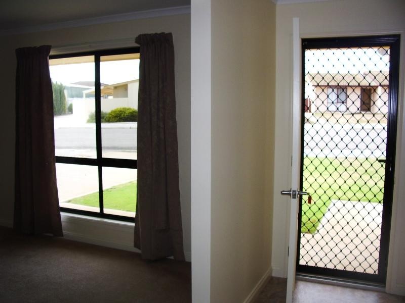 7 Lakin Crescent, Tumby Bay SA 5605