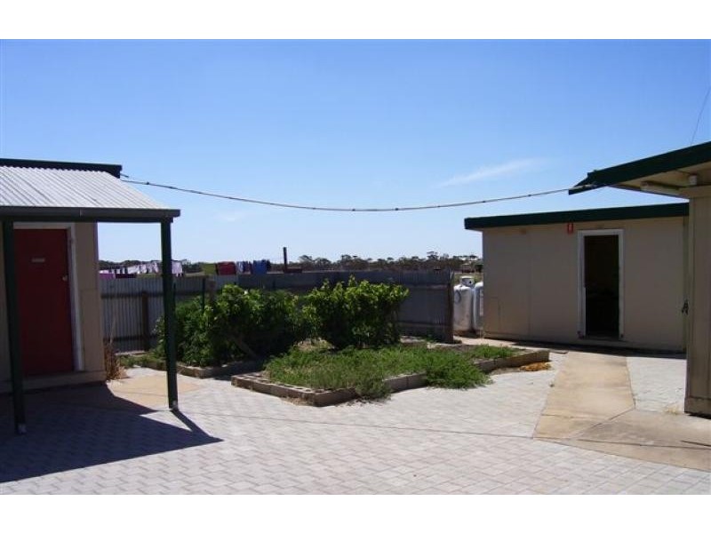 3 Warramboo Road, Lock SA 5633