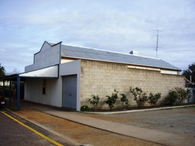 7 North Terrace, Tumby Bay SA 5605