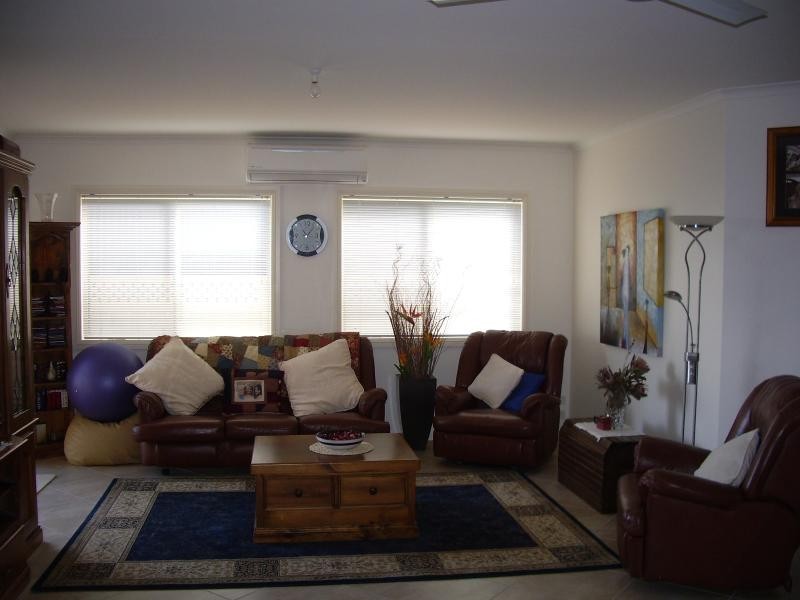 2/1 B Robert Street, Tumby Bay SA 5605