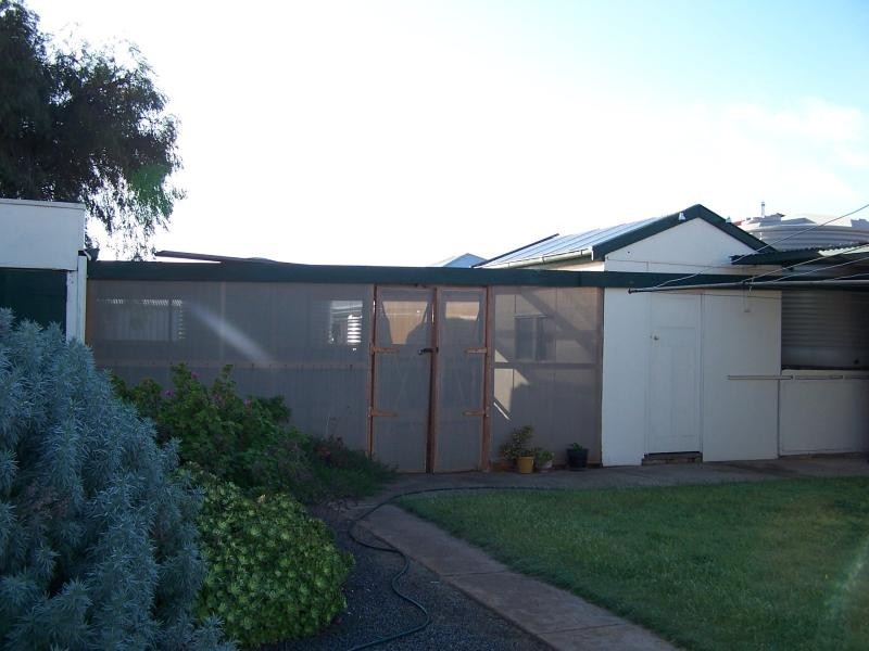 9 Sidney Road, Tumby Bay SA 5605