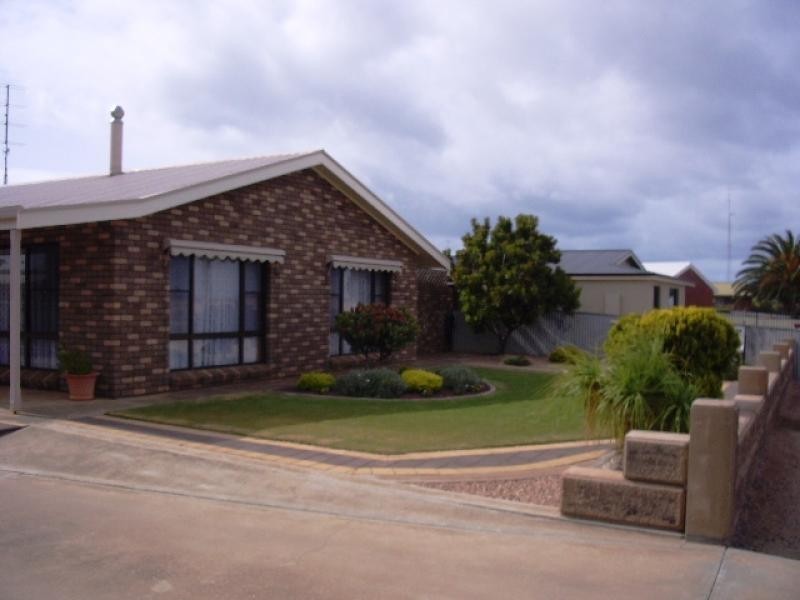 35 Lawrie Street, Tumby Bay SA 5605