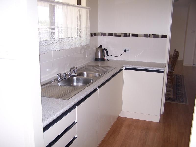 42 Preece Street, Tumby Bay SA 5605