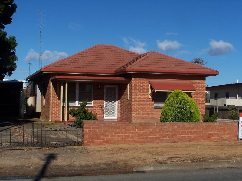 28 Preece Street, Tumby Bay SA 5605