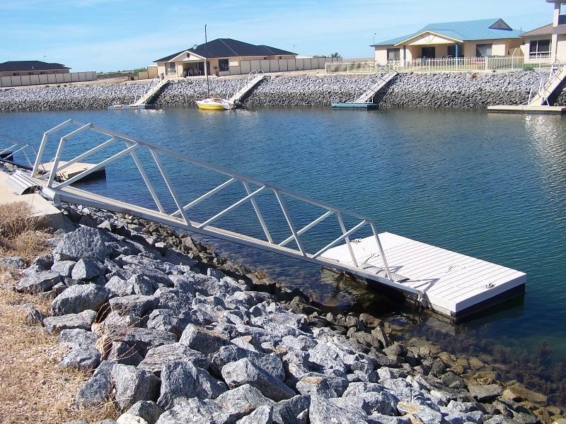 14 Nelcebee Terrace, Tumby Bay SA 5605