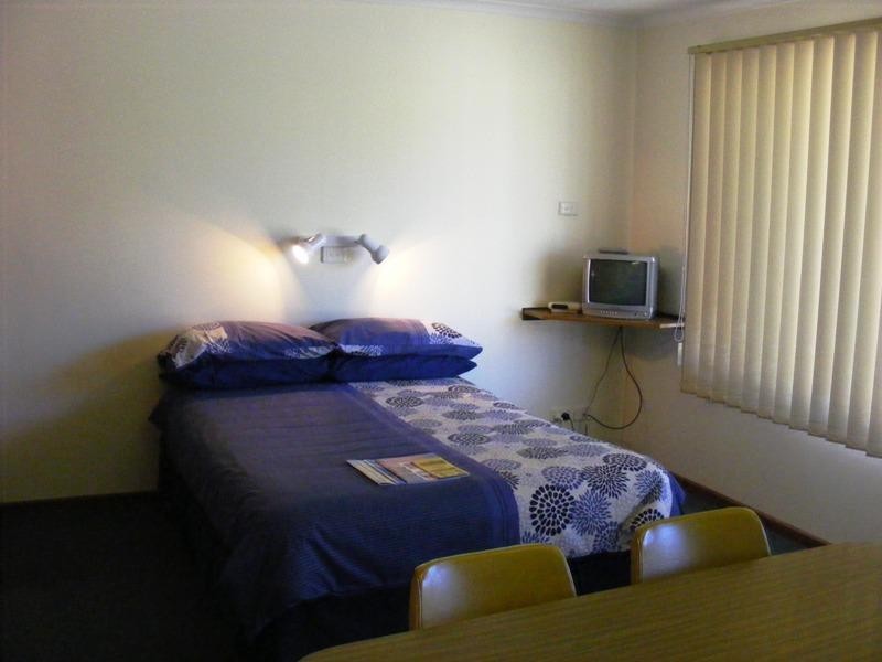 3 Gill Street, Port Neill SA 5604