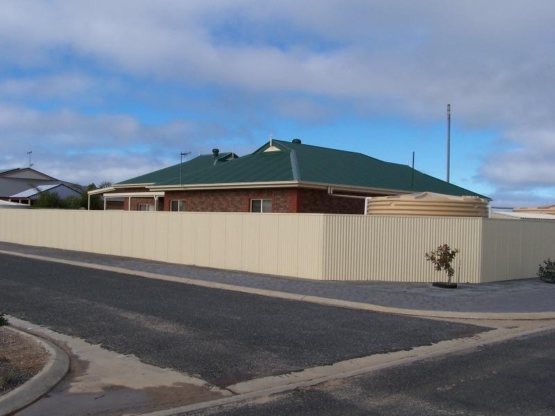 47 Graham Smelt Causeway, Tumby Bay SA 5605