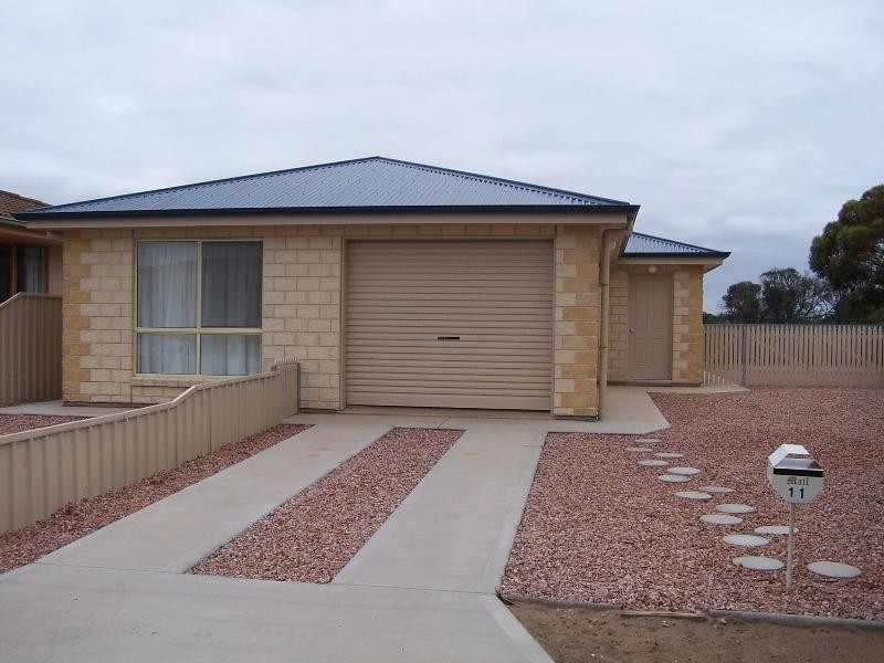 11 Thompson Street, Tumby Bay SA 5605