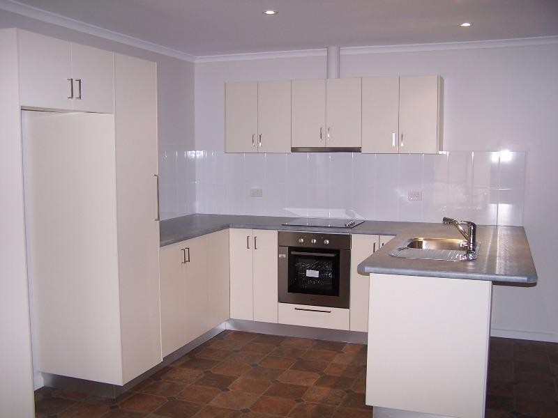 11 Thompson Street, Tumby Bay SA 5605