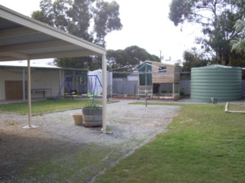 1 Firth Avenue, Cummins SA 5631