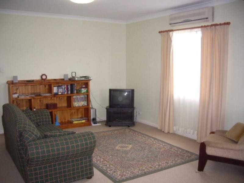 1 Firth Avenue, Cummins SA 5631