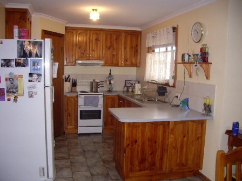 1 Burnett Street, Tumby Bay SA 5605