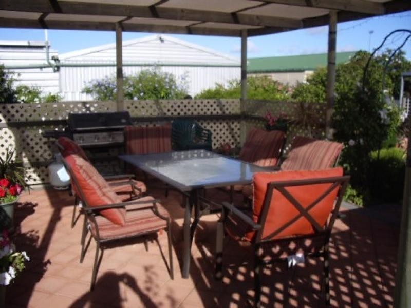 1 Burnett Street, Tumby Bay SA 5605