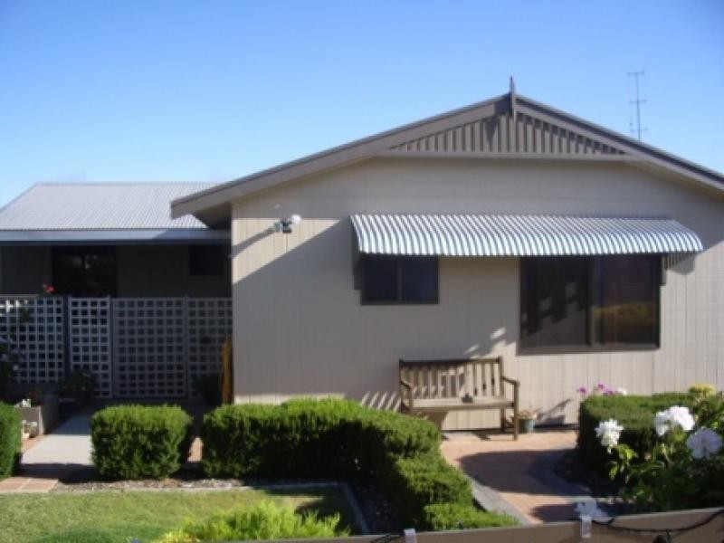 1 Burnett Street, Tumby Bay SA 5605