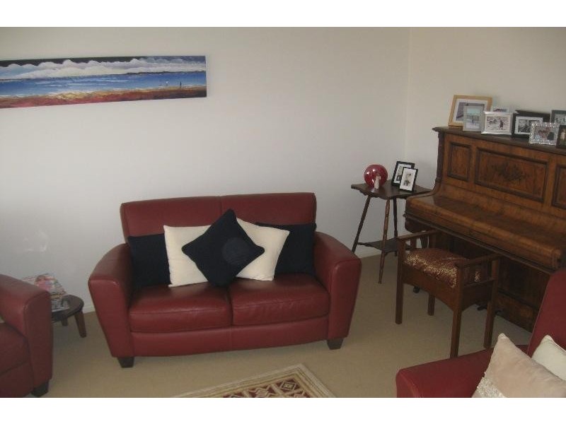 32 Lakin Crescent, Tumby Bay SA 5605