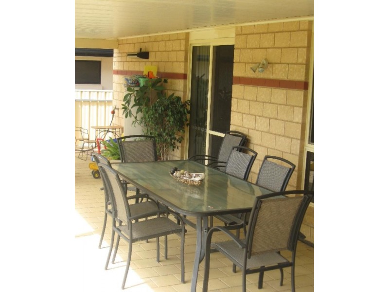 32 Lakin Crescent, Tumby Bay SA 5605