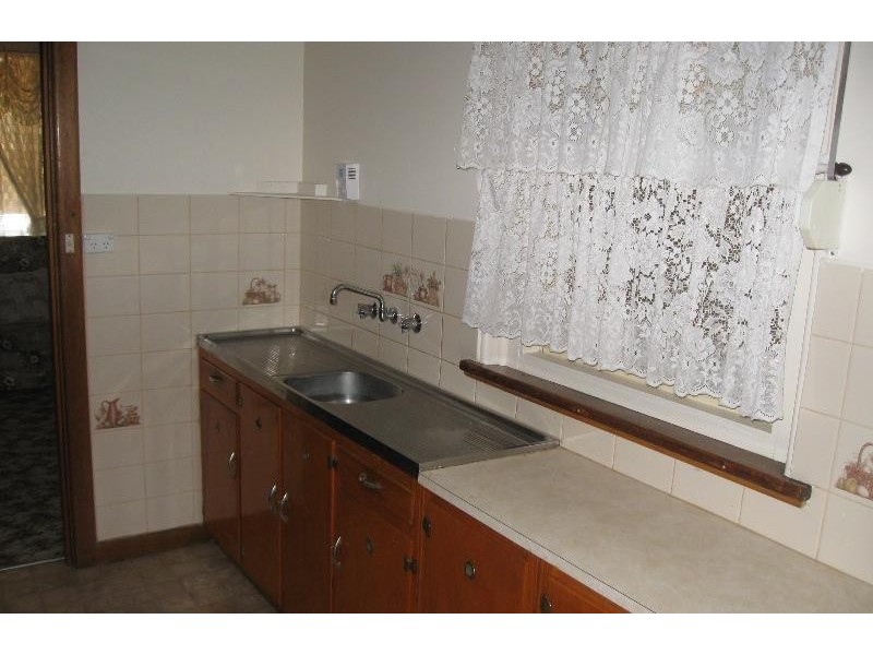 19 Lawrie Street, Tumby Bay SA 5605