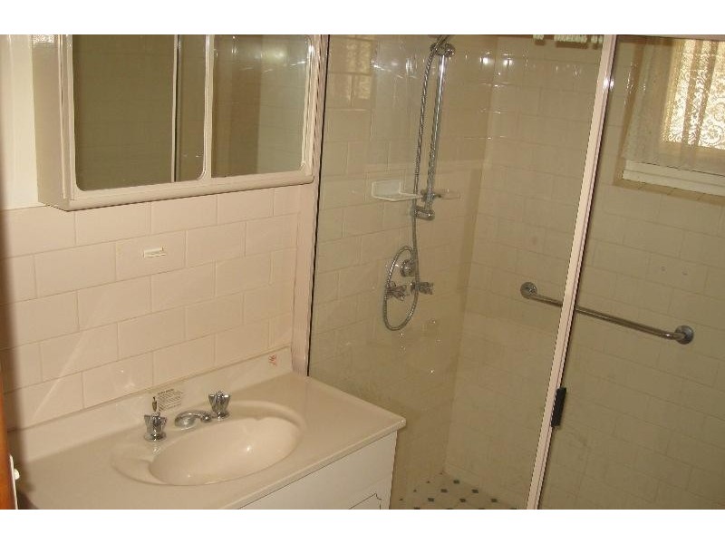 19 Lawrie Street, Tumby Bay SA 5605