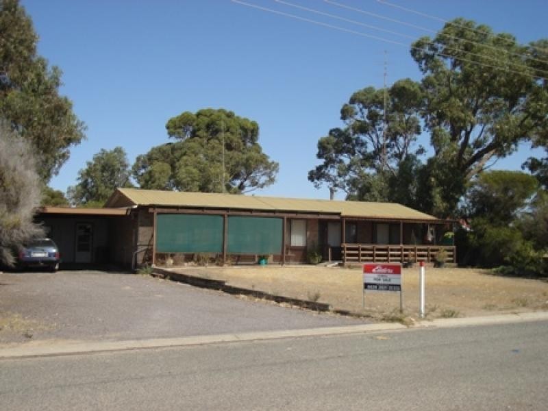 2 Flavel Drive, Cowell SA 5602