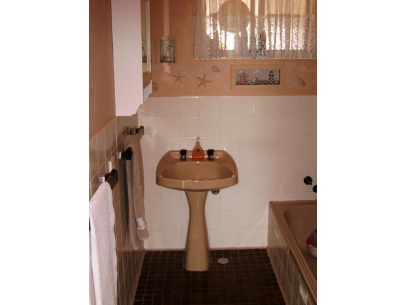 50 Lincoln Highway, Cowell SA 5602