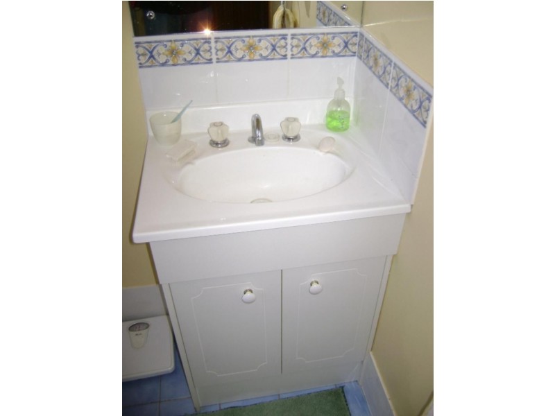 6 Cleve-Arno Bay Rd, Cleve SA 5640