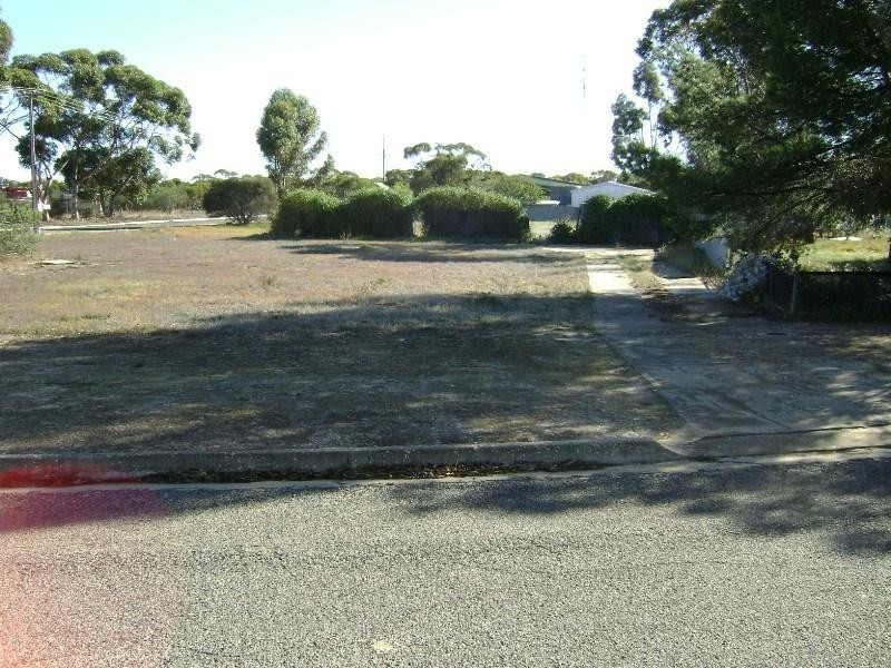 Lot 6 & 8/ Palkagee St, Lock SA 5633