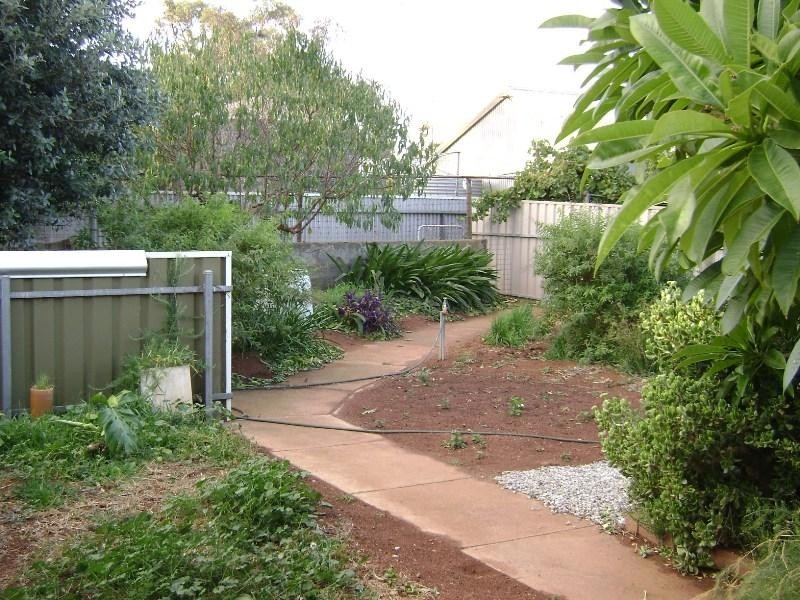 12 Cowell Rd, Cleve SA 5640