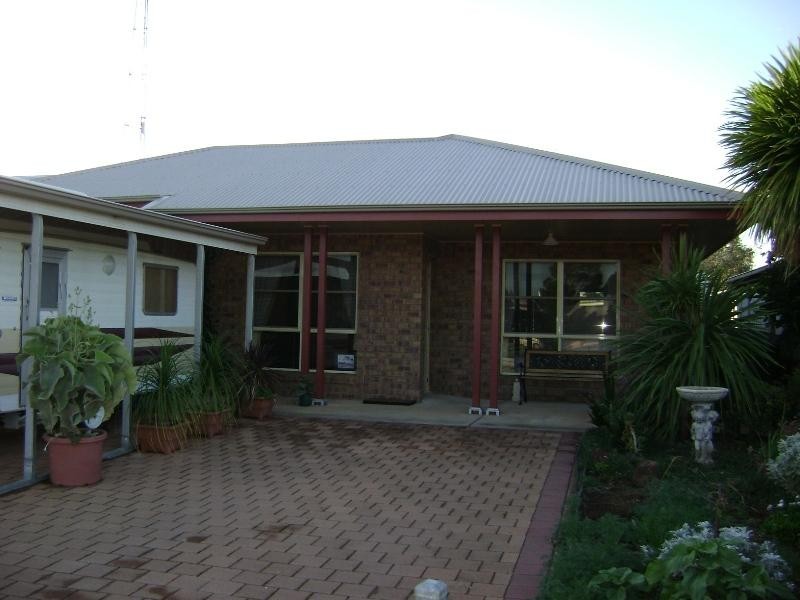 10 Cowell Rd, Cleve SA 5640