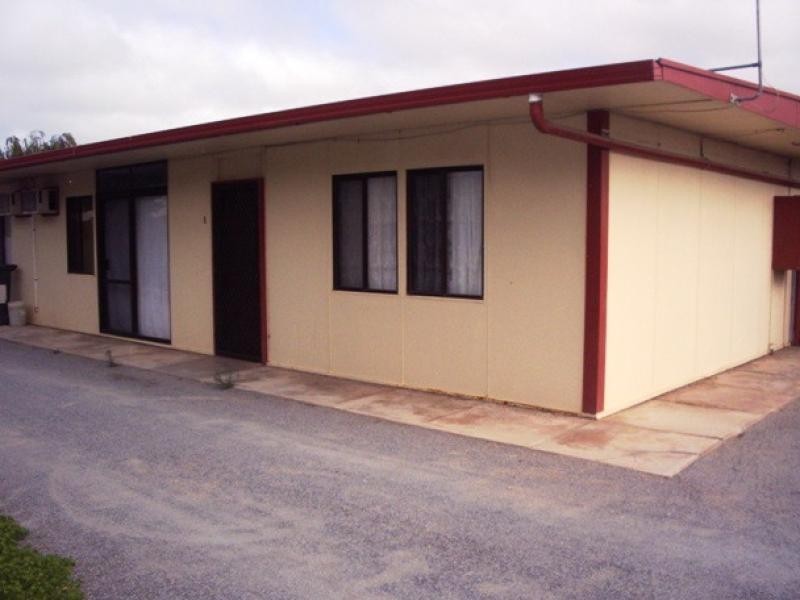 1/3 Lambeff Street, Ceduna SA 5690