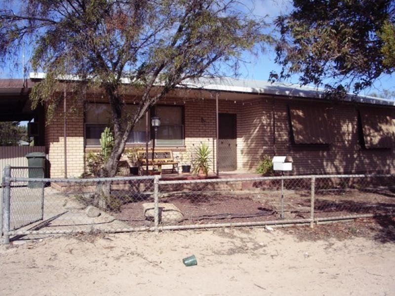 4 Tonkin Street, Ceduna SA 5690