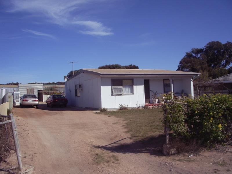 11 Penna Street Thevenard, Ceduna SA 5690