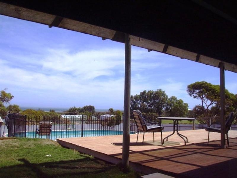 8 May Crescent, Ceduna SA 5690