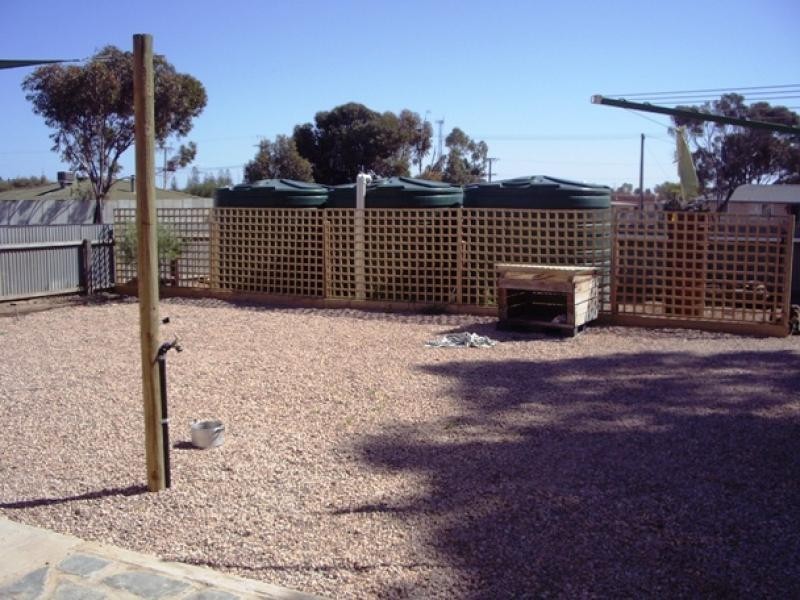 17 Mueller Street, Ceduna SA 5690