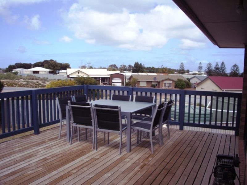 8 Crocker Court, Smoky Bay SA 5680