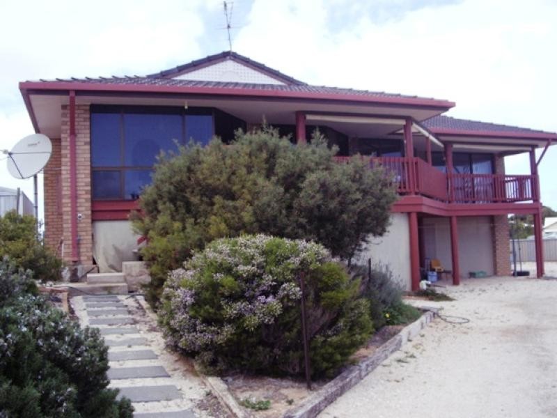 8 Crocker Court, Smoky Bay SA 5680