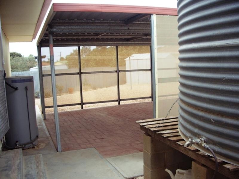 4 Handtke Drive, Ceduna SA 5690